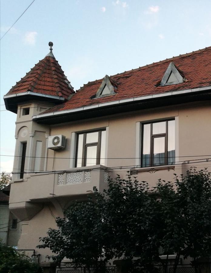 Metropole Apartments Invilla Old City Bükreş Dış mekan fotoğraf